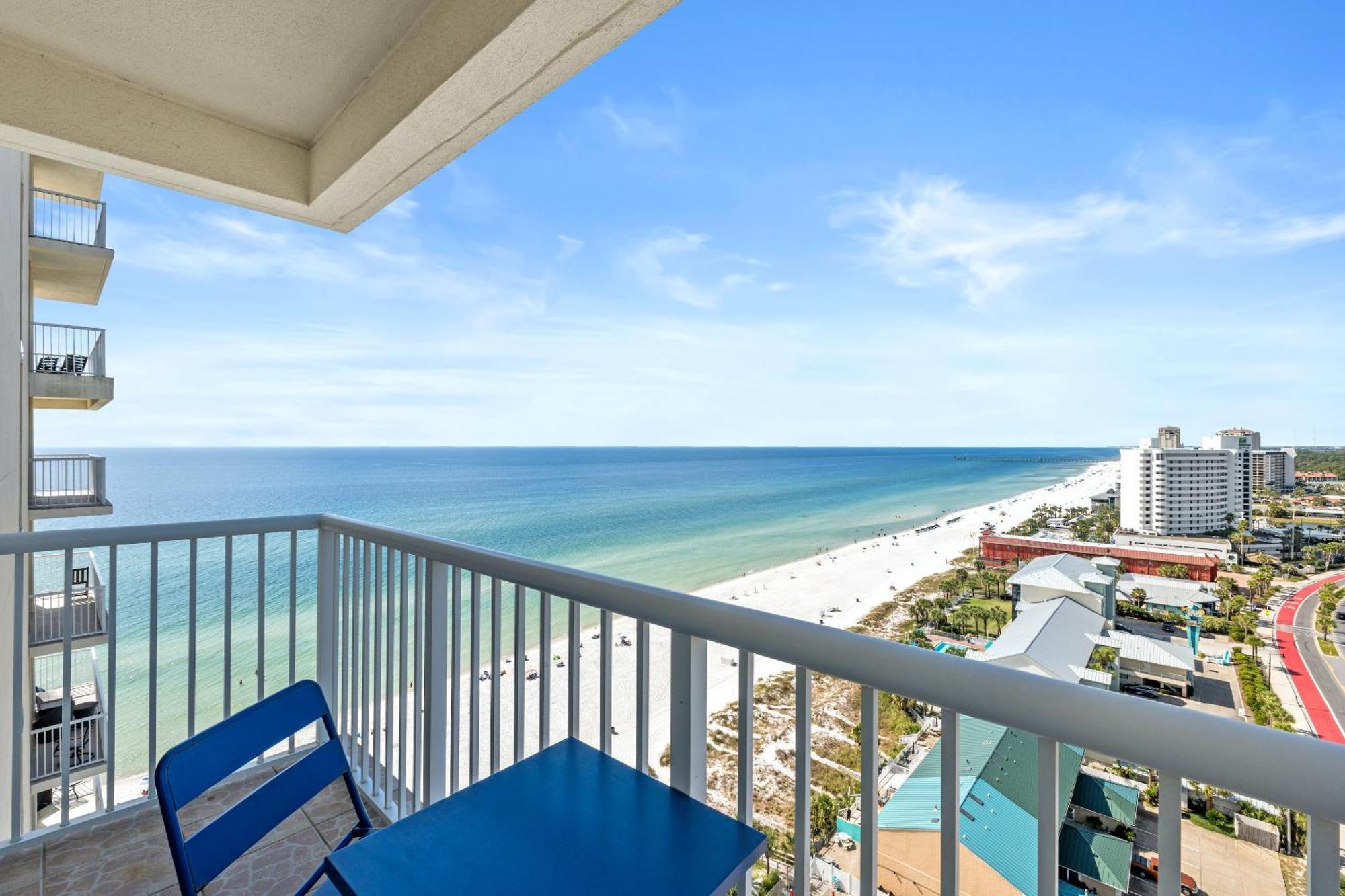 Majestic Beach Towers Resort By Panhandle Getaways Panama City Beach Room photo