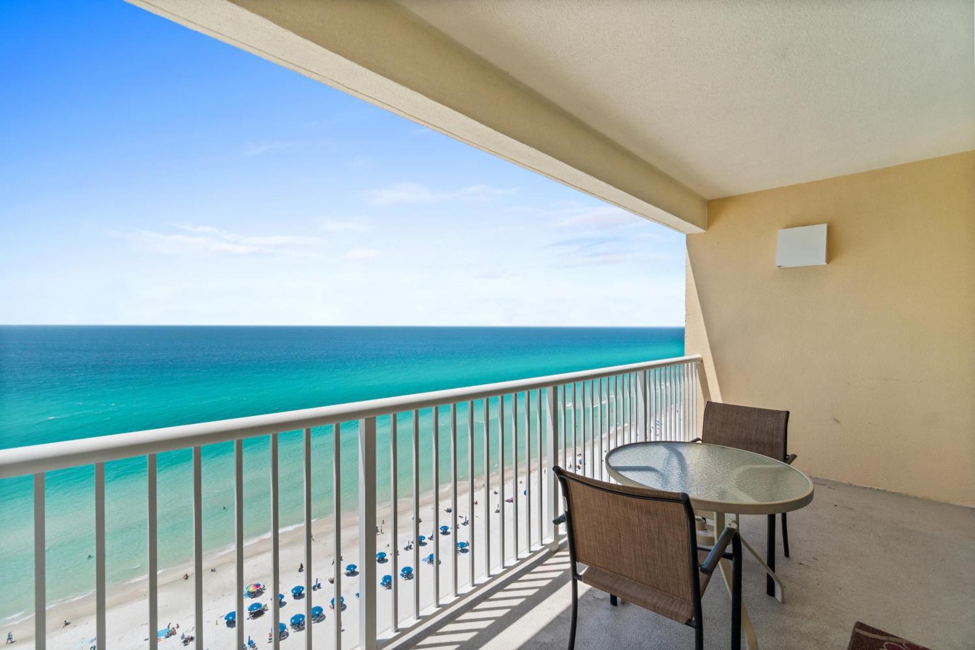 Majestic Beach Towers Resort By Panhandle Getaways Panama City Beach Room photo