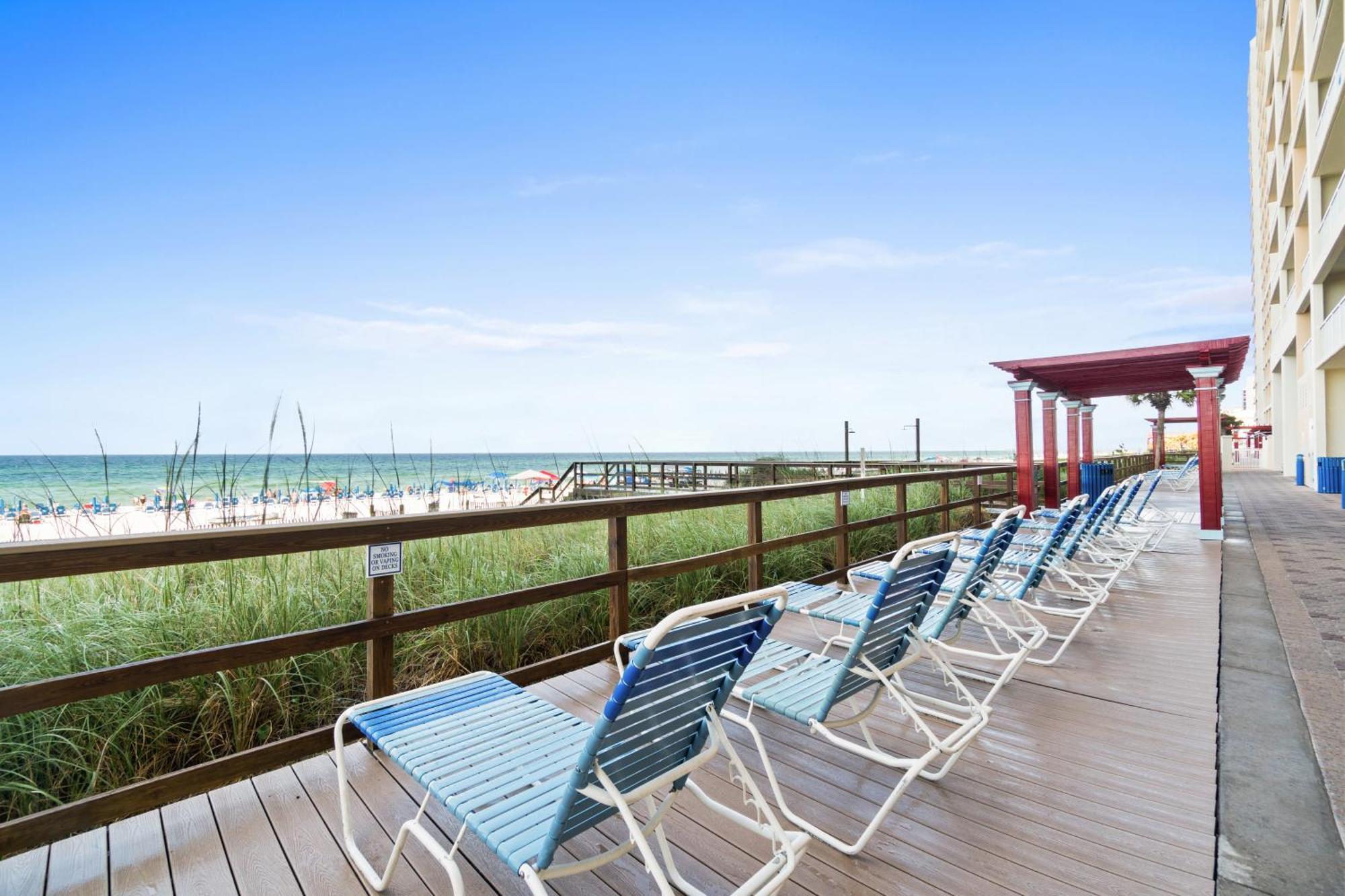 Majestic Beach Towers Resort By Panhandle Getaways Panama City Beach Exterior photo