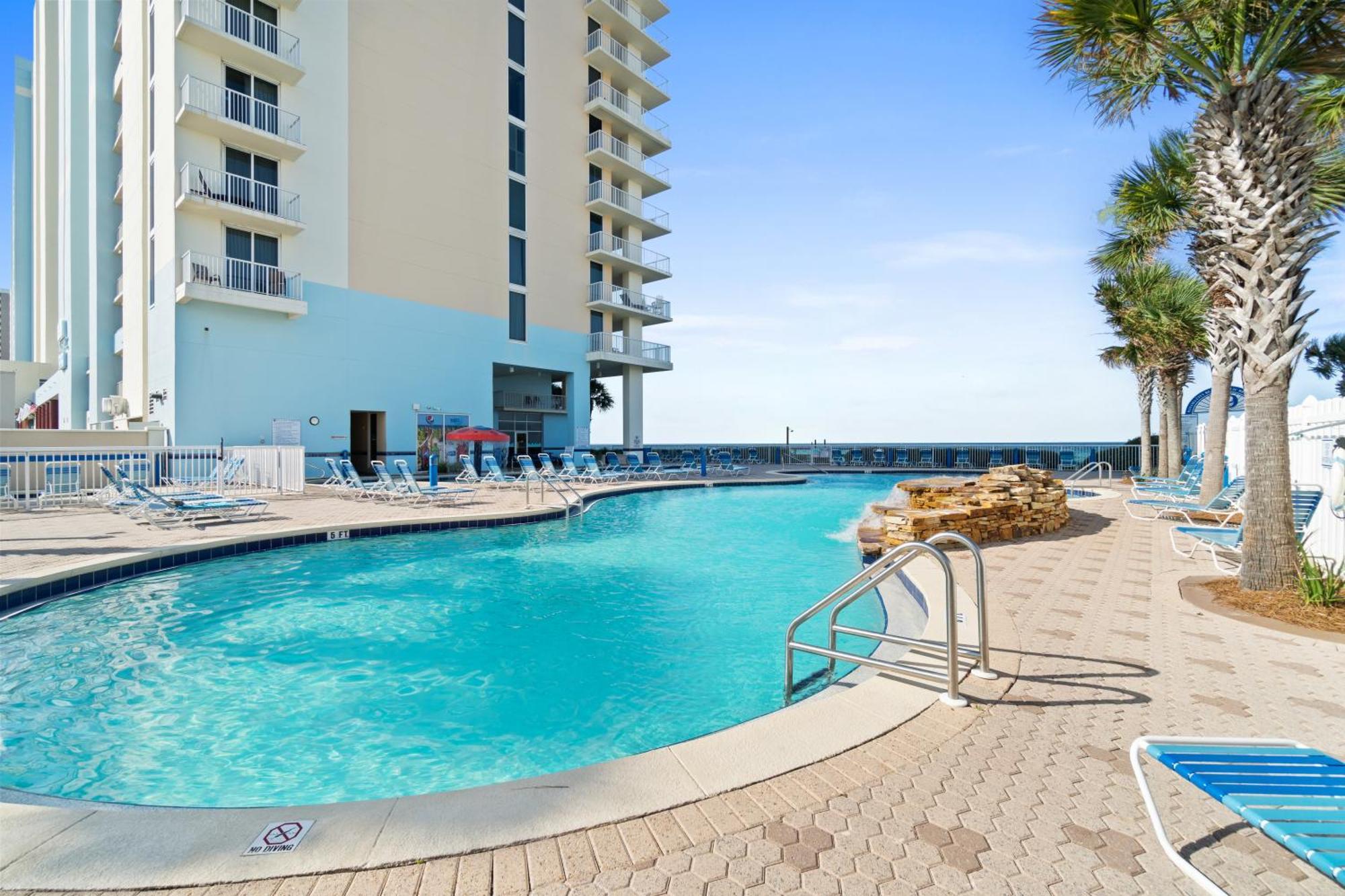 Majestic Beach Towers Resort By Panhandle Getaways Panama City Beach Exterior photo