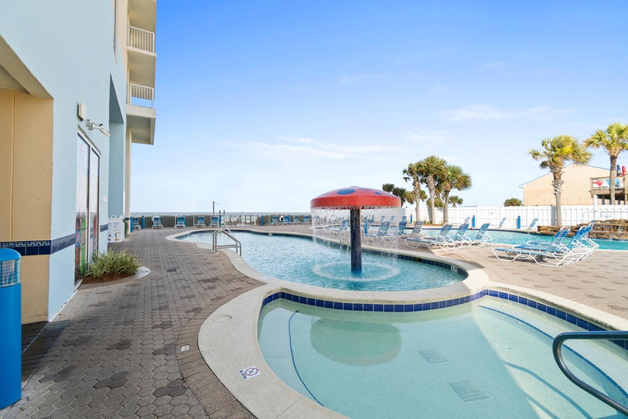 Majestic Beach Towers Resort By Panhandle Getaways Panama City Beach Exterior photo